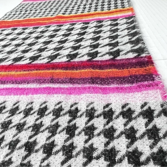NWOT FRAAS Feel Cashmink Black White Houndstooth Multi Colored Oversized Scarf - Picture 13 of 16